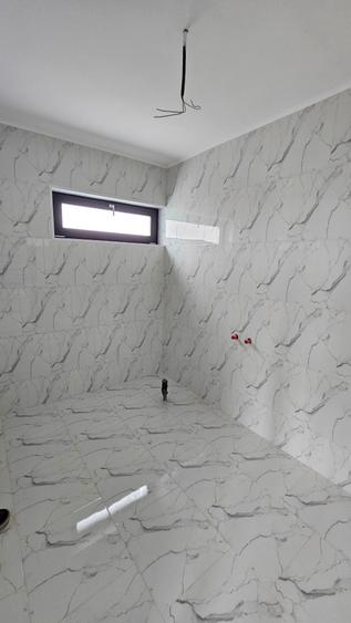 PAULESTII NOI - vila 2025, P+1 , ter 490 mp la 228000 euro