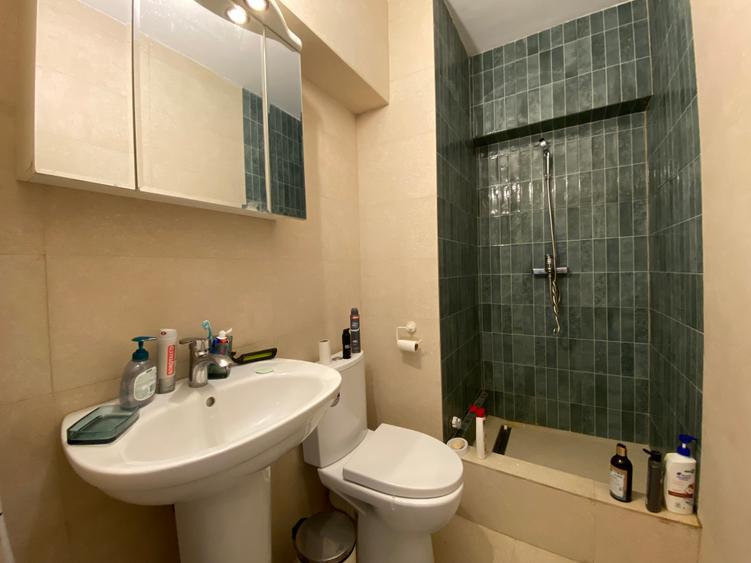 Lovely 3 bedroom apartment transformed into 2 bedrooms next to the Unirii Square