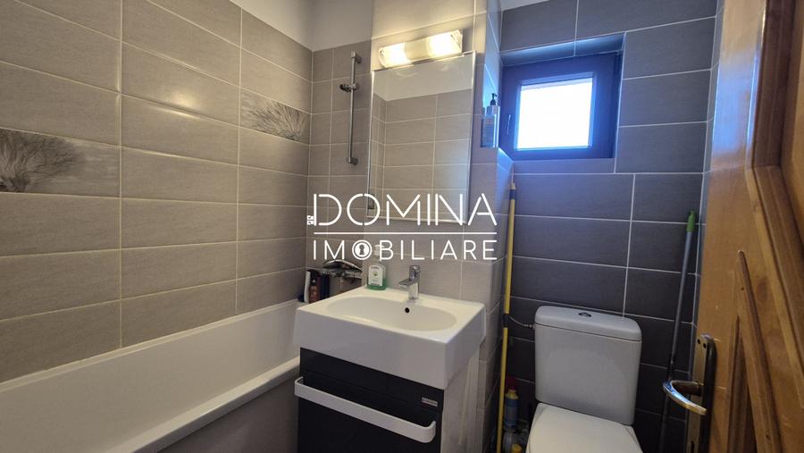 Vânzare apartament 3 camere - Ultracentral – situat în Târgu Jiu, Strada Unirii