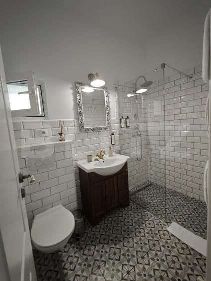 Proprietate de inchiriat, 130 mp, curte comuna 657 mp, zona Ultracentrala