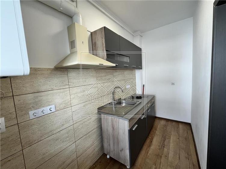 Apartament cu 3 camere, 56,6 mp utili, balcon de 7 mp - Calea Cisnadiei
