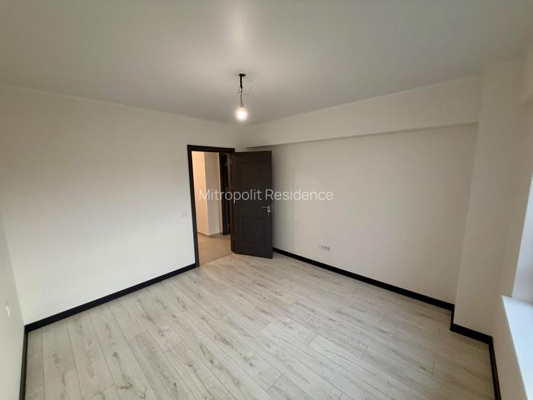 Apartament cu 2 camere decomandat plus gradina de vanzare, Valea Lupului - 3