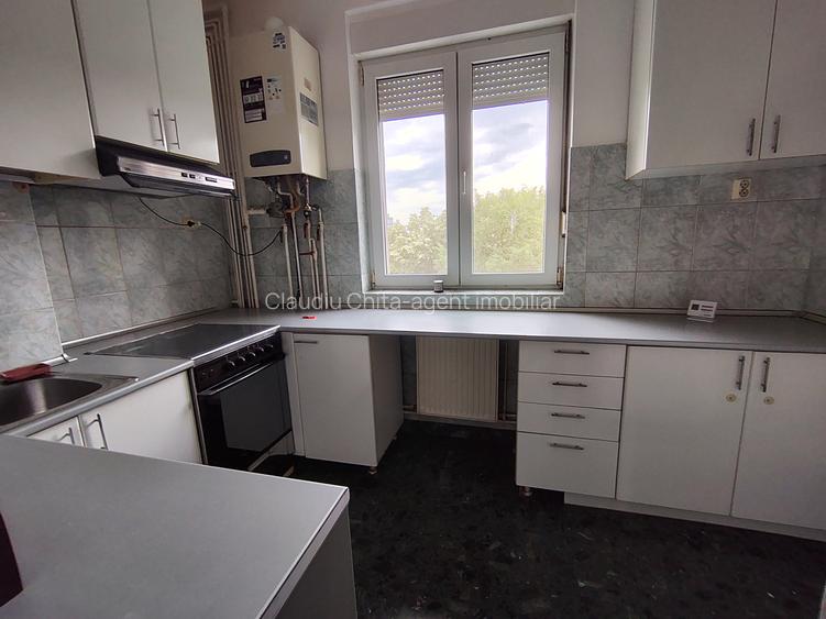 Bucurestii Noi, metrou, apartament cu 3 camere decomandate, spatios 80 mp - 4