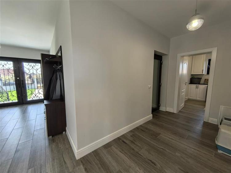 Vila impunatoare cu 6 camere spatioase in stil american