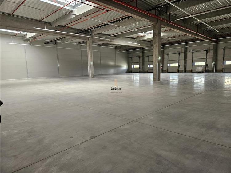 Spatiu Industrial - 2500 mp - Productie - Depozitare - Distributie
