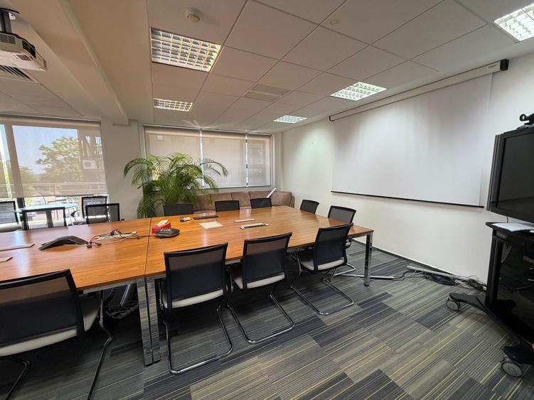 Spații de Birouri Clasa Business | Pod Băneasa | 490 mp / Etaj