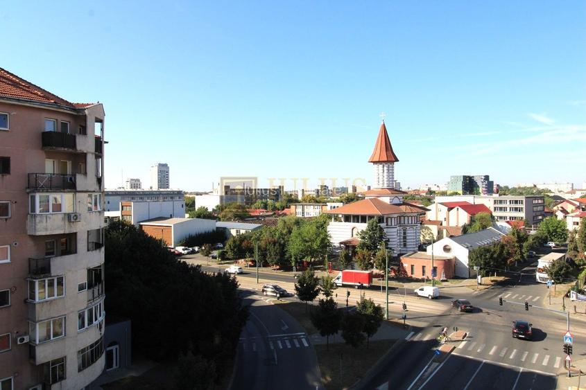 Complex Studentesc, spatios, mobilat si utilat. Centrala proprie si CTRAnaf incl - 22