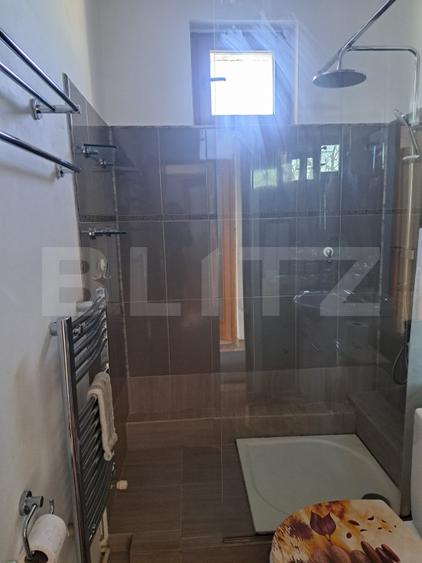 APARTAMENT SPATIOS CU 3 CAMERE, 63. MP, ZONA DAMBU