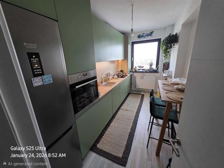 Apartament 3 camere 84 mp, etaj intermediar, zona Tractorul, Brasov