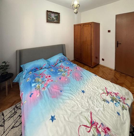Apartament  3 camere decomandat in Marasti