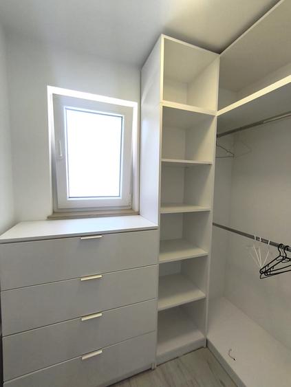 Cosmopolis-Vila Exclusivista-2 locuri de parcare-disponibila 10.10-1200 EUR