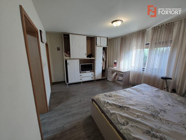 Casa deosebita in Sacalaz - vatra satului la 15 minute de Timisoara
