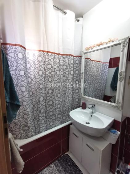 Apartament cu 3 camere de vanzare zona - Cetate | ETAJUL 3 | 65 mp utili. - 3