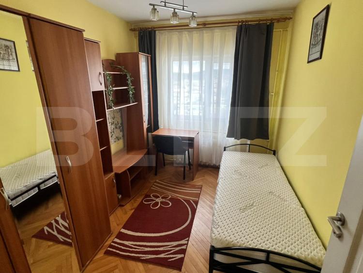 Apartament 3 camere decomandate in Manastur, Zona Big, cu AC