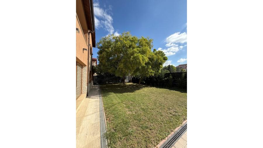 REV2005171 Pipera I Vila in complex rezidential l 570 mp teren
