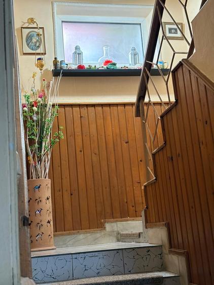 Sura Mare-Oltenitei-Ulmetului-P+1 - spatiu comercial 15 mp + garaj 14 mp 334000€
