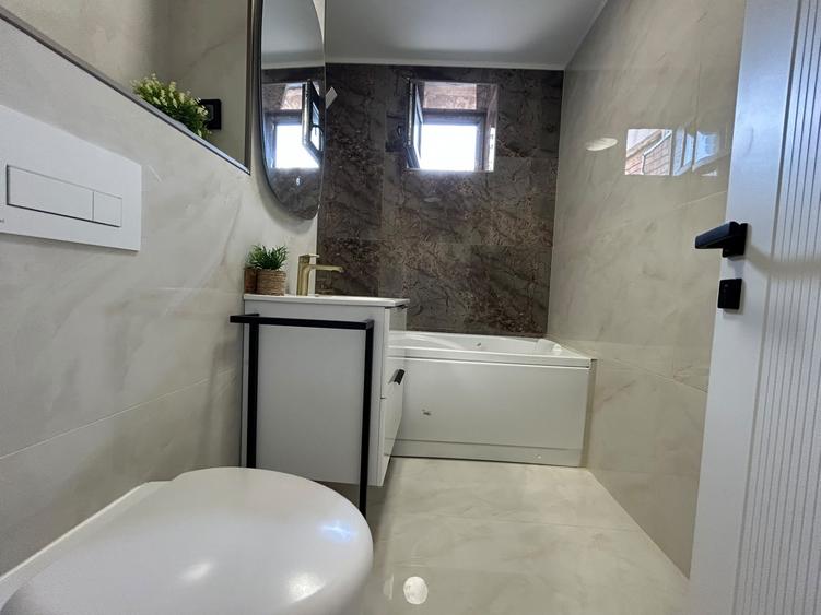 - APARTAMENT RENOVAT 2026 - 3 camere 66mp, etaj 2, Progresu.