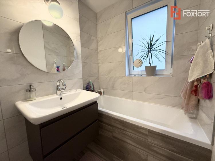 Apartament cu 3 camere de vanzare in Timisoara, zona Aradului