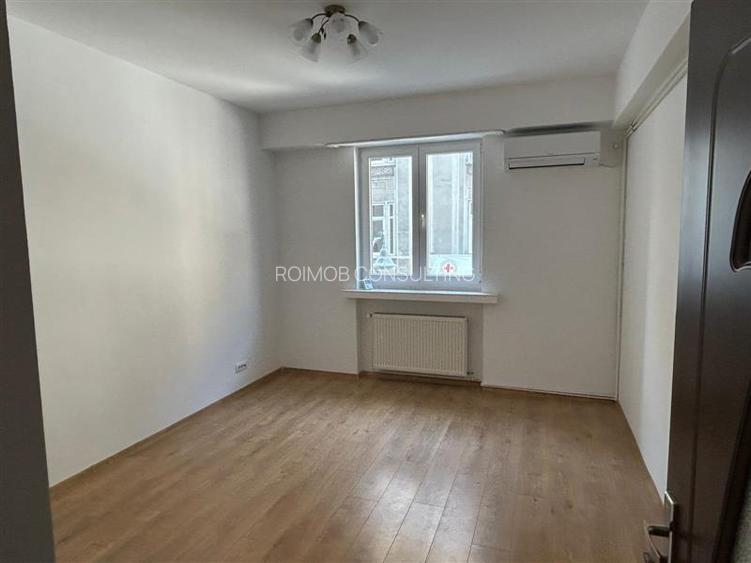 Magheru, apartament 3 camere renovat, etajul 1 - 4