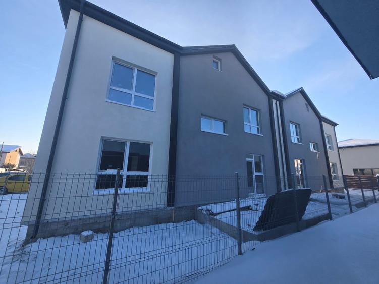 Casa tip duplex ,P+1+M,Popesti Leordeni