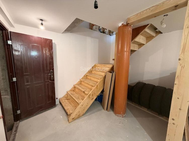 Casă de vanzare 6 camere 220 m² utili cu 376 M² teren la șosea - 24