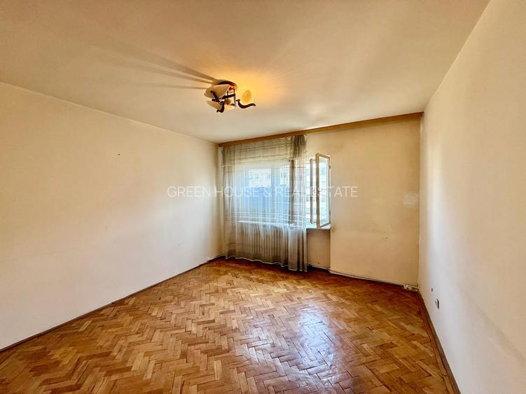 Apartament cu 4 camere-2 balcoane- zona Piata Centrala - 23