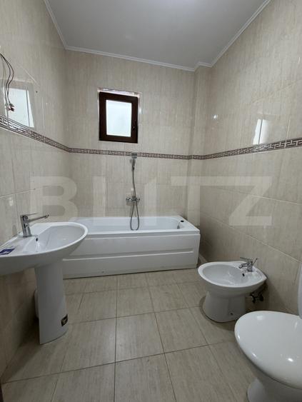 Apartament 3 camere, etaj 1, bloc nou, cartier Burdujeni
