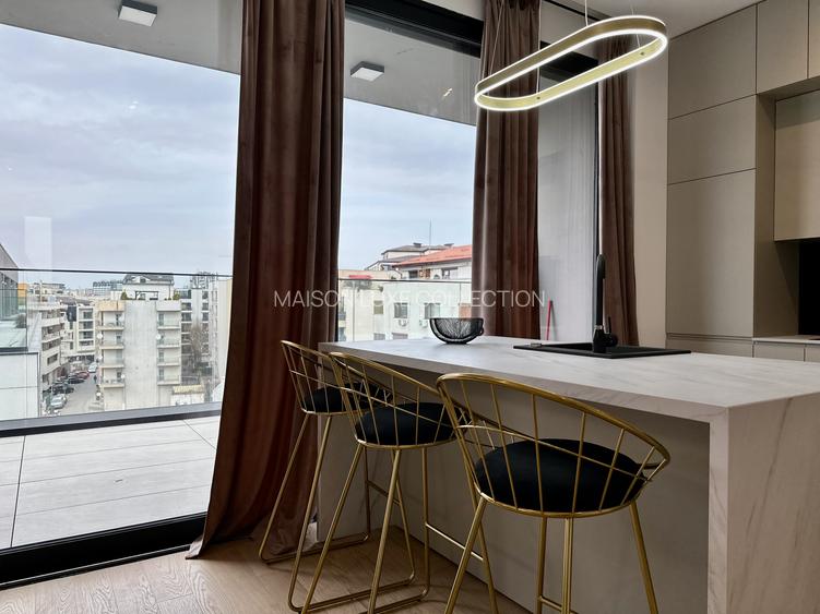 Penthouse de închiriat în WIN Herăstrău | 5 cam | Terasă panoramică | 2 locuri - 10