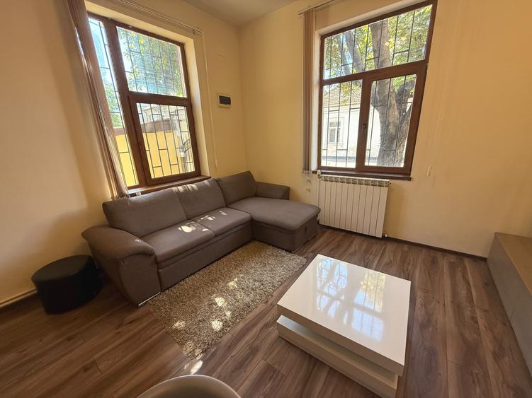 Casă complet mobilată și utilată de închiriat-Ultracentral
