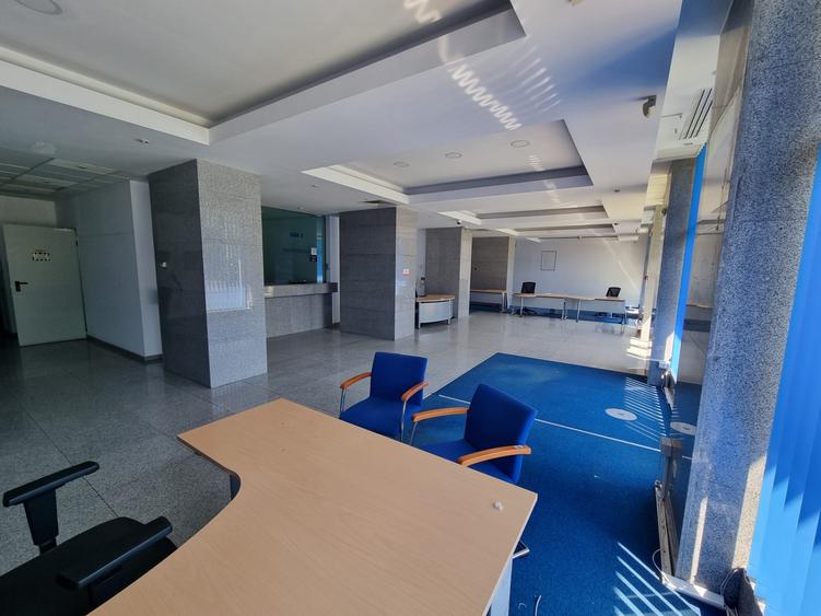 Spațiu comercial ultracentral | 387 mp | Acces din două părți