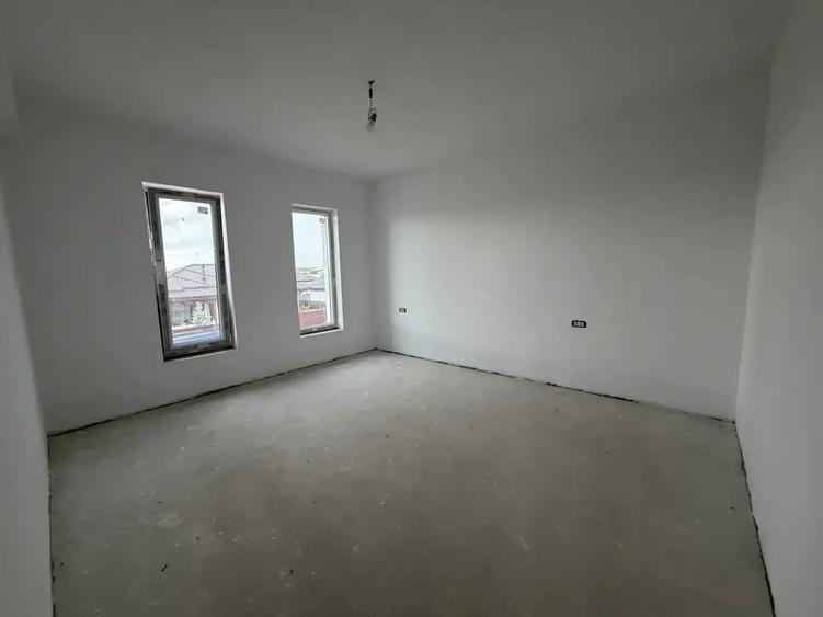 Casa noua Buftea 5 camere- finisaje personalizate- confort si spatiu
