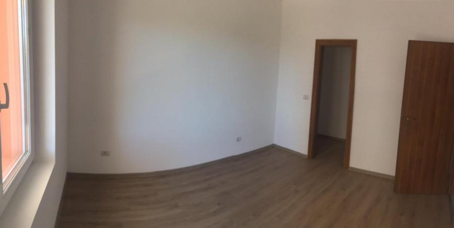 Apartament cu bucatarie inchisa direct de la dezvoltator