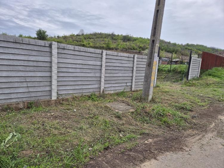 Teren intravilan  Podari