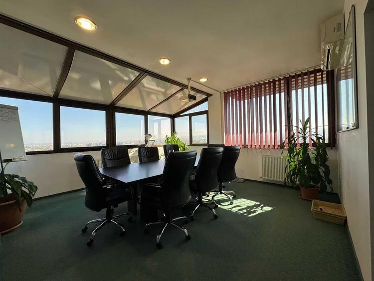 De vânzare | Apartament/Birou 135 mp | 2 terase | Panoramă | Iris