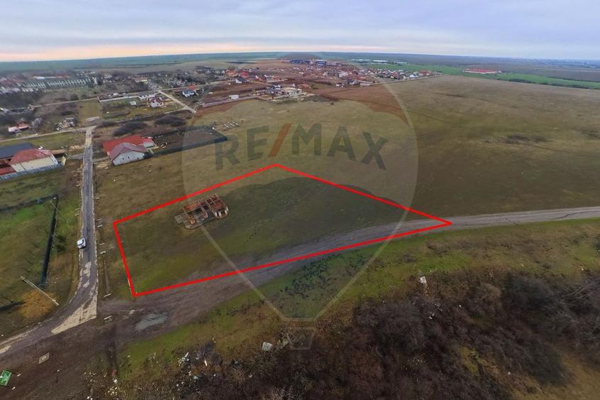 Teren generos cu două fronturi, Frumușeni – plus constructie noua