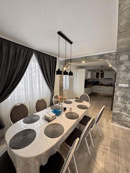 Vilă spațioasă cu 6 camere – Cartierul Viena, Oradea