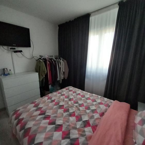 Apartament 2 camere semi, 39 mp, zona Craiovita - Scoala 30