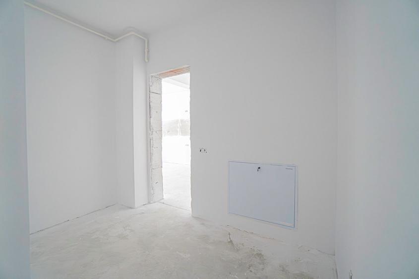 Tomis Nord/Carrefour-Vanzare apartament cu 2 camere, bloc nou.