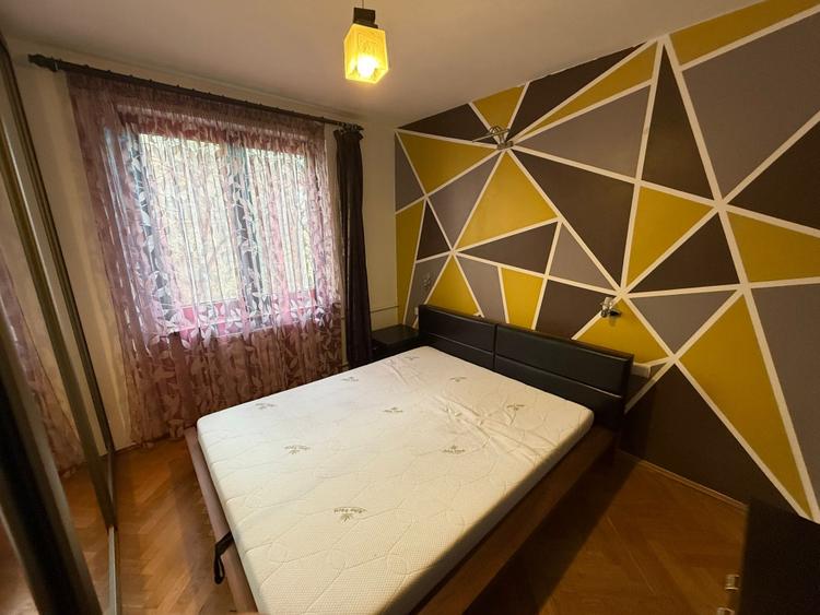 Piata Romana 9 | 3 Camere | SemiDecomandat | Proximitate metrou 2 min | RS1