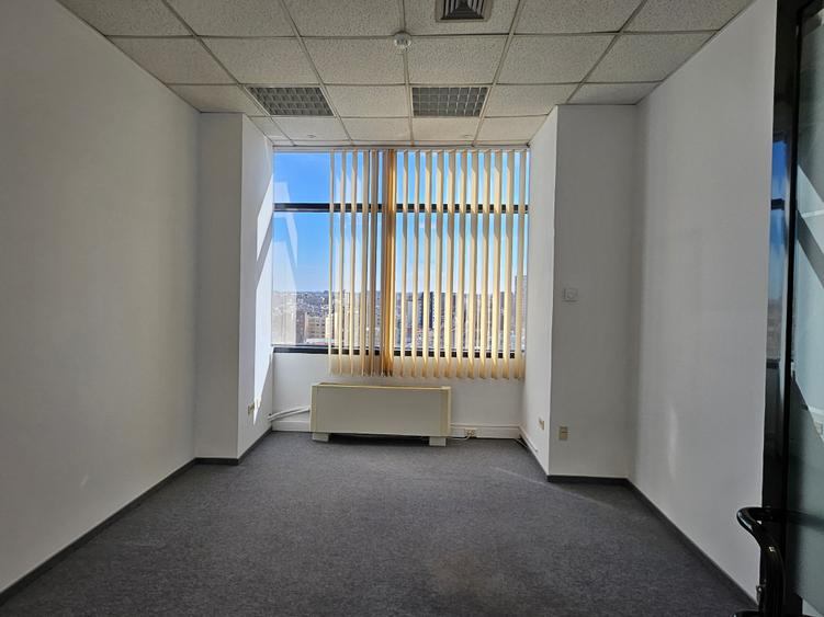 Spatii birou de la 200 mp - zona Universitate - Modern BC