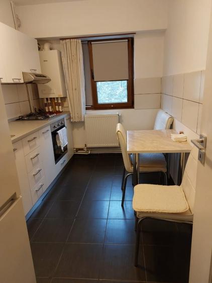 Inchiriere apartament