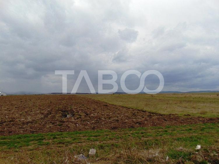 Teren intravilan 2 ha deschidere drum zona Industriala Vest Sibiu