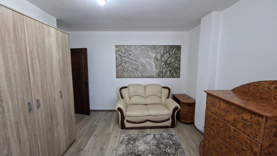 De inchiriat apartament 3 camere, Tg. Mures, Ultracentral