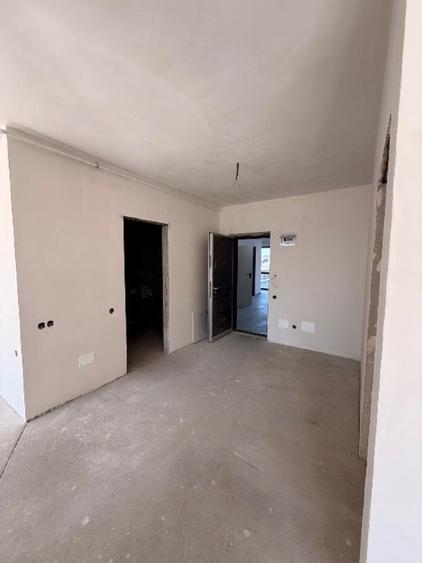 De Vanzare ! Ultimul apartament din ansamblul Panoramic Teilor Floresti