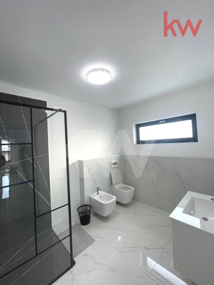 Casa moderna spatioasa, luminoasa si confortabila
