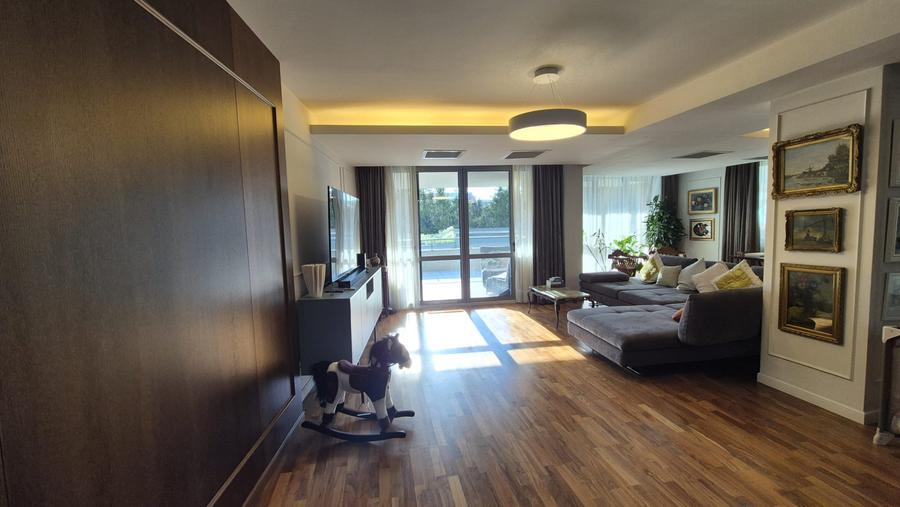 APARTAMENT 4 CAMERE DE ÎNCHIRIAT IANCU NICOLAE