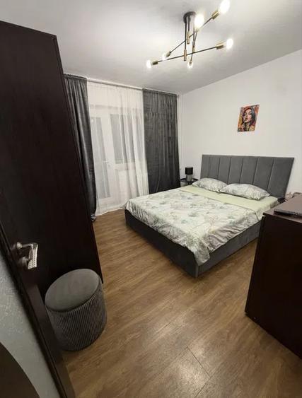 Apartament 3 Camere | Decomandat | Dacia | Parcare Garaj | Mobilat Utilat