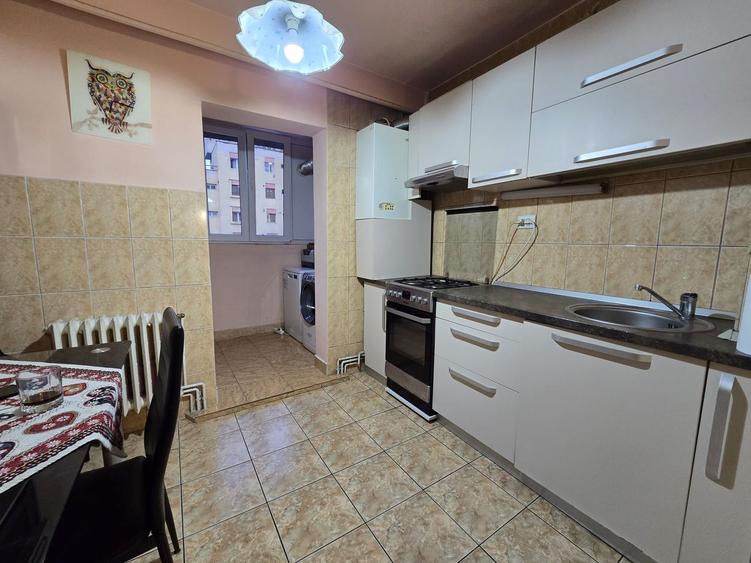 Apartament 2 camere, etaj intermediar, zona Manastur-str. Fabricii