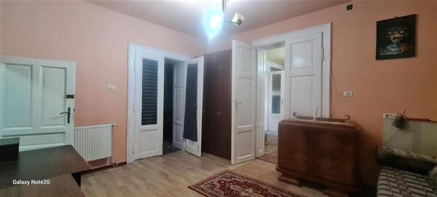 APARTAMENT 3 CAMERE ULTRACENTRAL