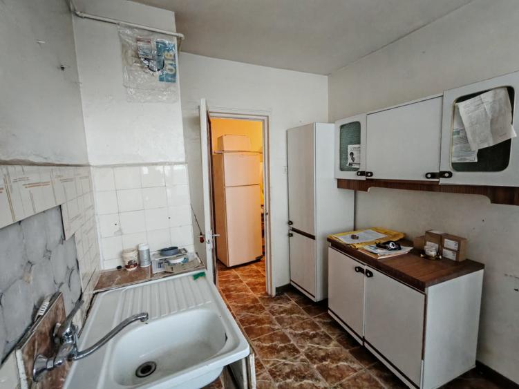 Apartament 3 camere Tiglina